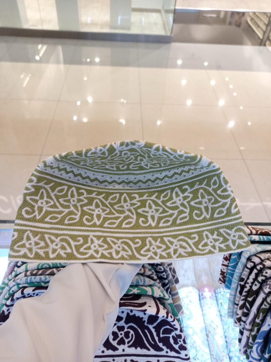 كمة عمانية مقاس 11 وربع Omani Kumaa size 11.1/4 inch