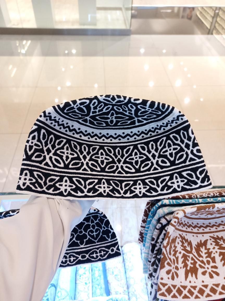 كمة عمانية مقاس 11 وربع Omani Kumaa size 11.1/4 inch