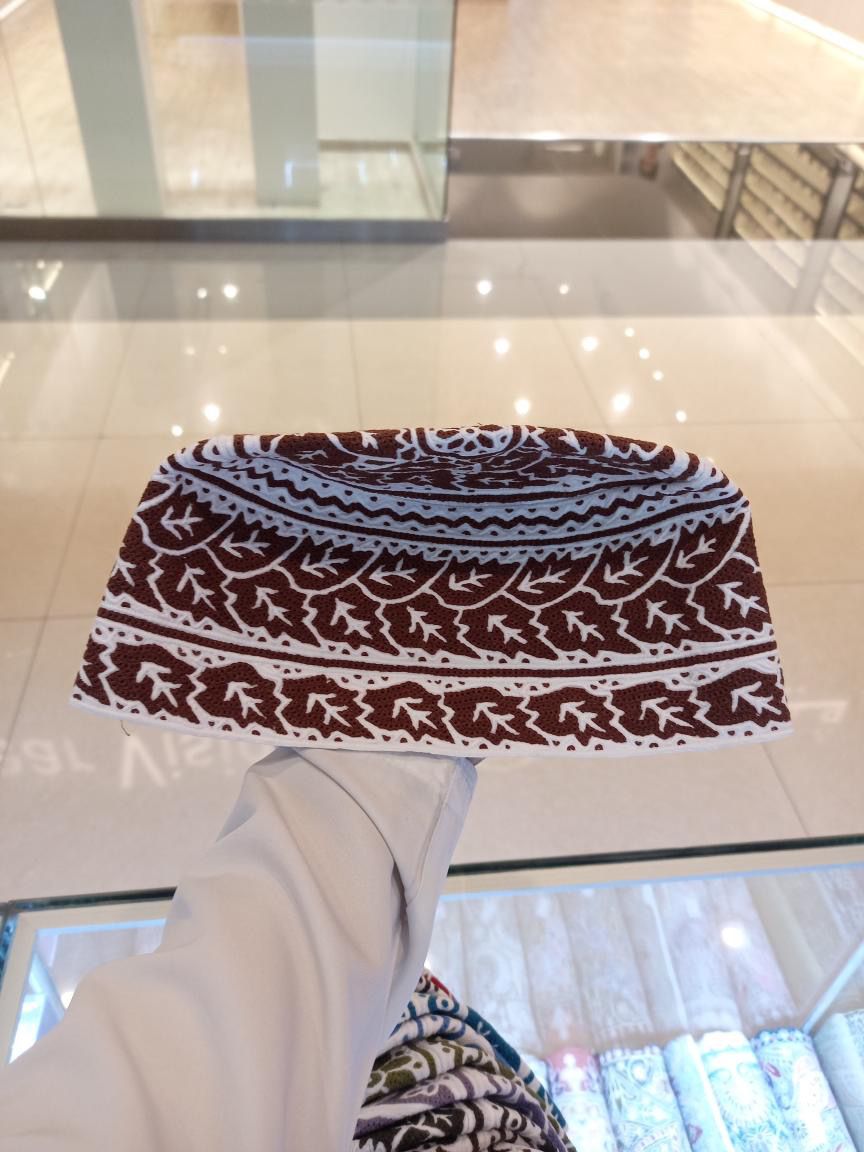 كمة عمانية مقاس 11 وربع Omani Kumaa size 11.1/4 inch