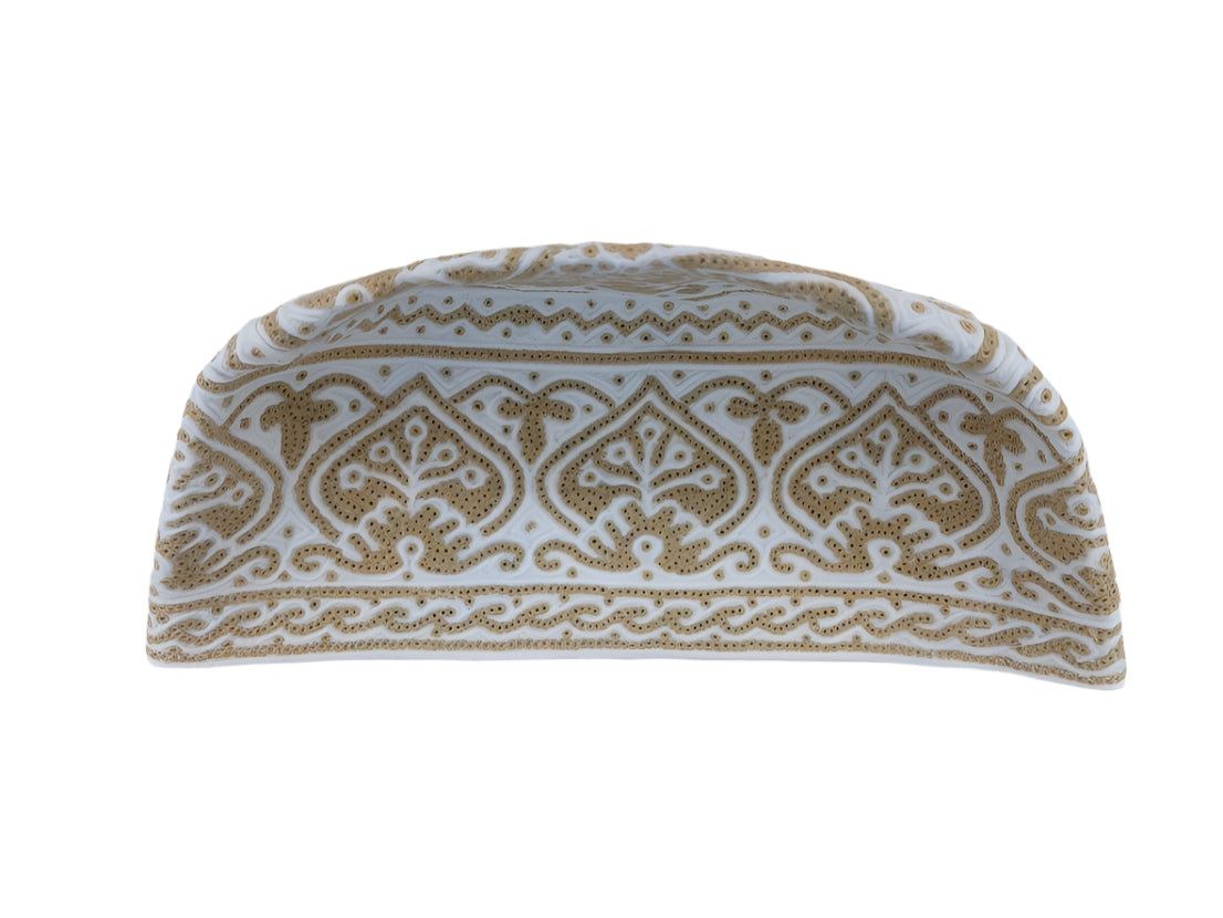 كمة عمانية مقاس ١١ ونص Omani Kumaa size 11.30 inch