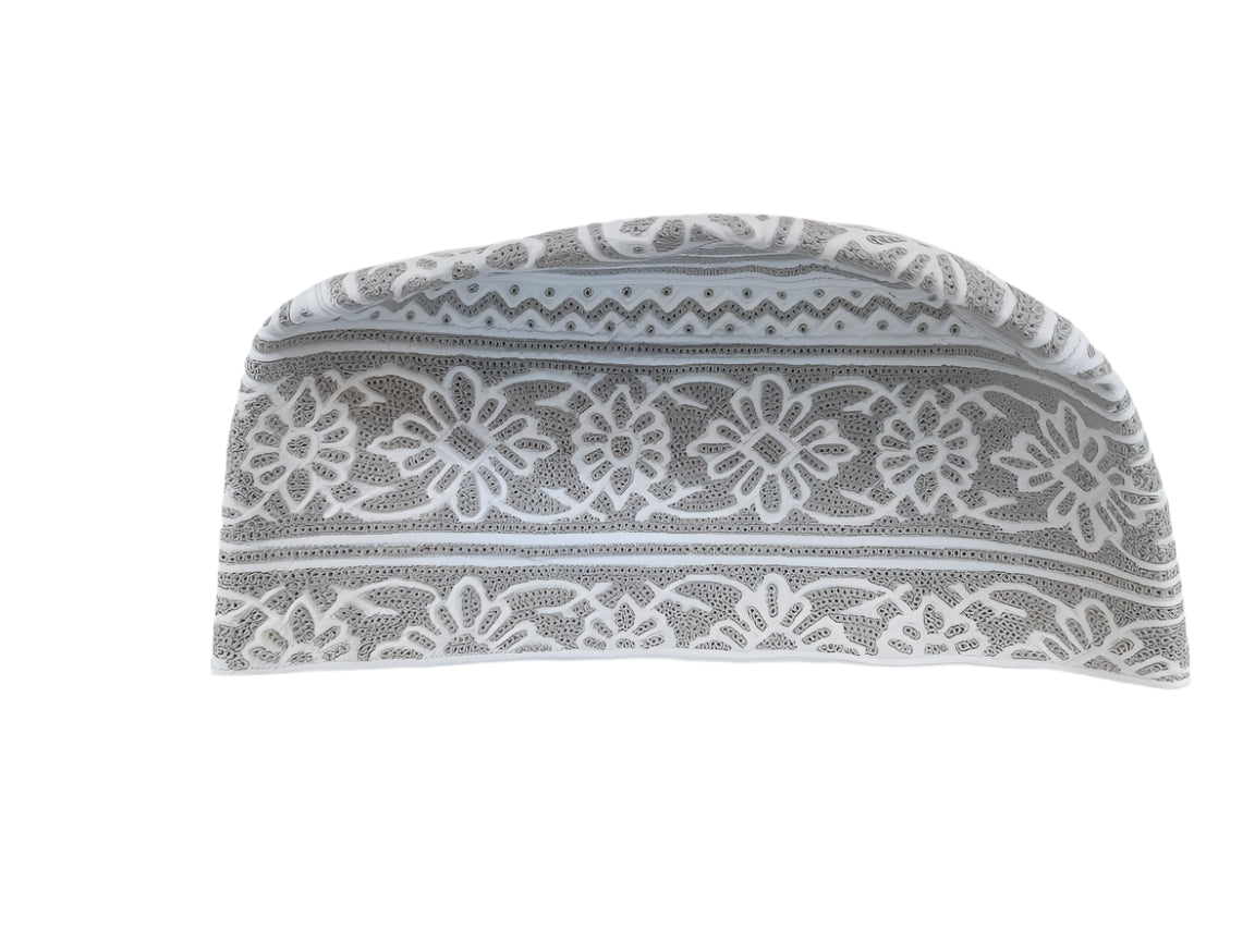 كمة عمانية مقاس ١١ ونص Omani Kumaa size 11.30 inch