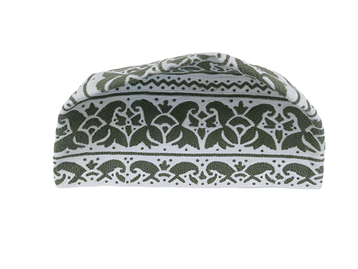 كمة عمانية مقاس ١١ ونص Omani Kumaa size 11.30 inch