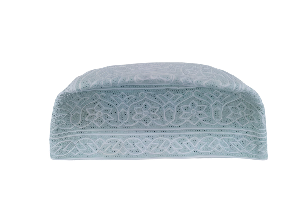 كمة عمانية مقاس ١١ ونص Omani Kumaa size 11.30 inch