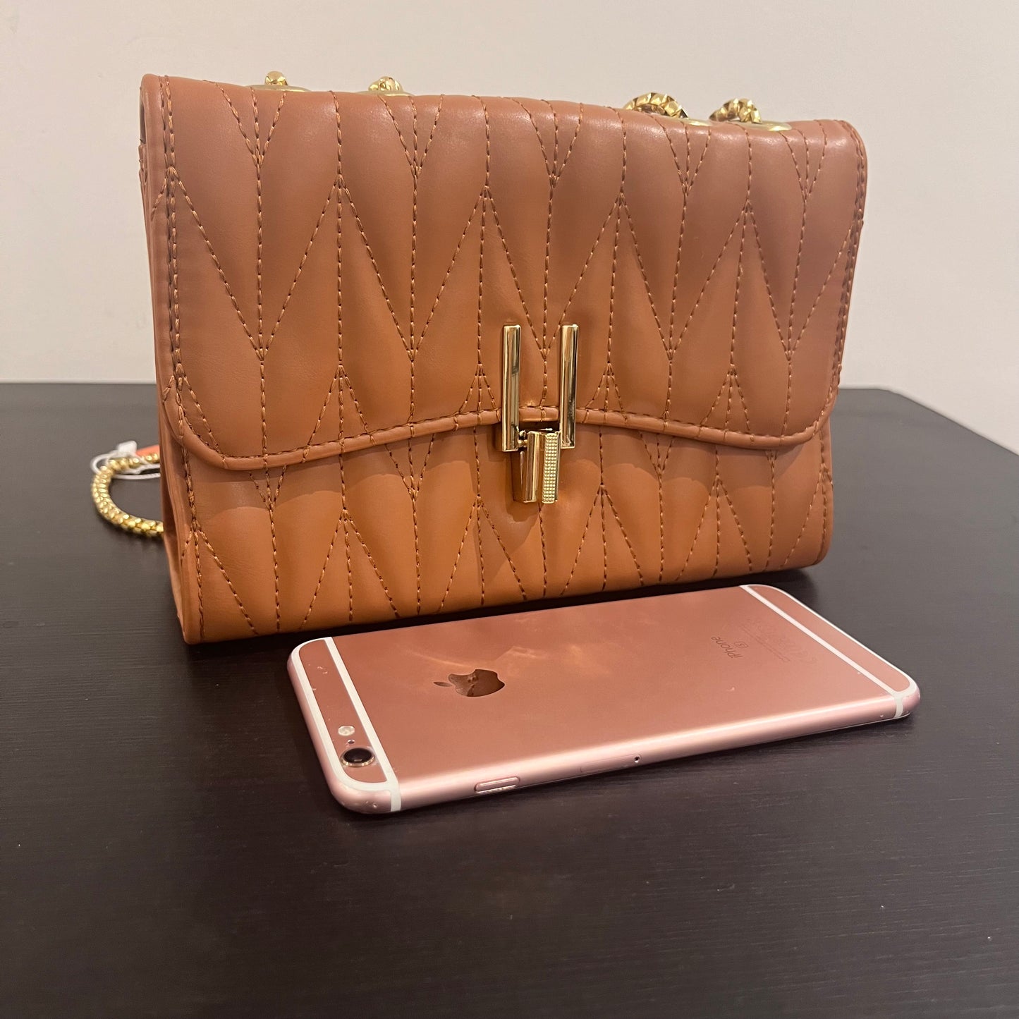 حقيبة كتف صغيرة بنية مبطنة Quilted Brown Leather Cross Body Small Shoulder Bag