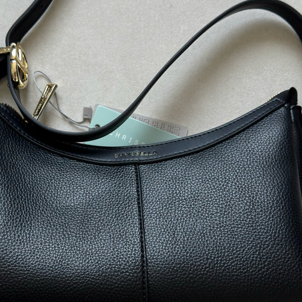 شنطة كريسبيلا حجم وسط أسود
Chrisbella Black hand bag
الستايل : يومي كاجوال
اللون : أسود
الحجم : متوسط
المادة الخارجية : جلد
النمط : مزين بشعار الماركة
إغلاق/ الرباط: سحاب