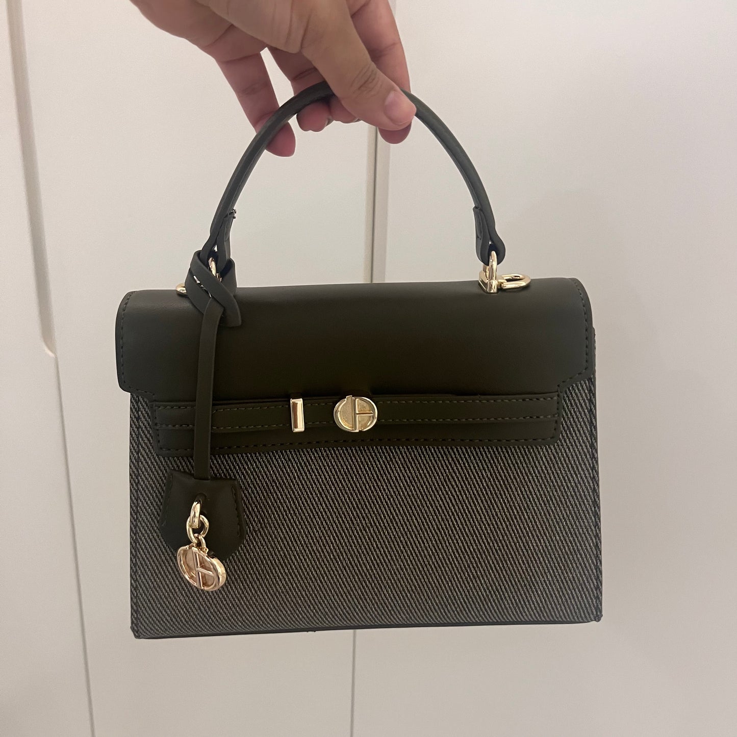شنطة كريسبيلا لون أخضر Chrisbella green bag
