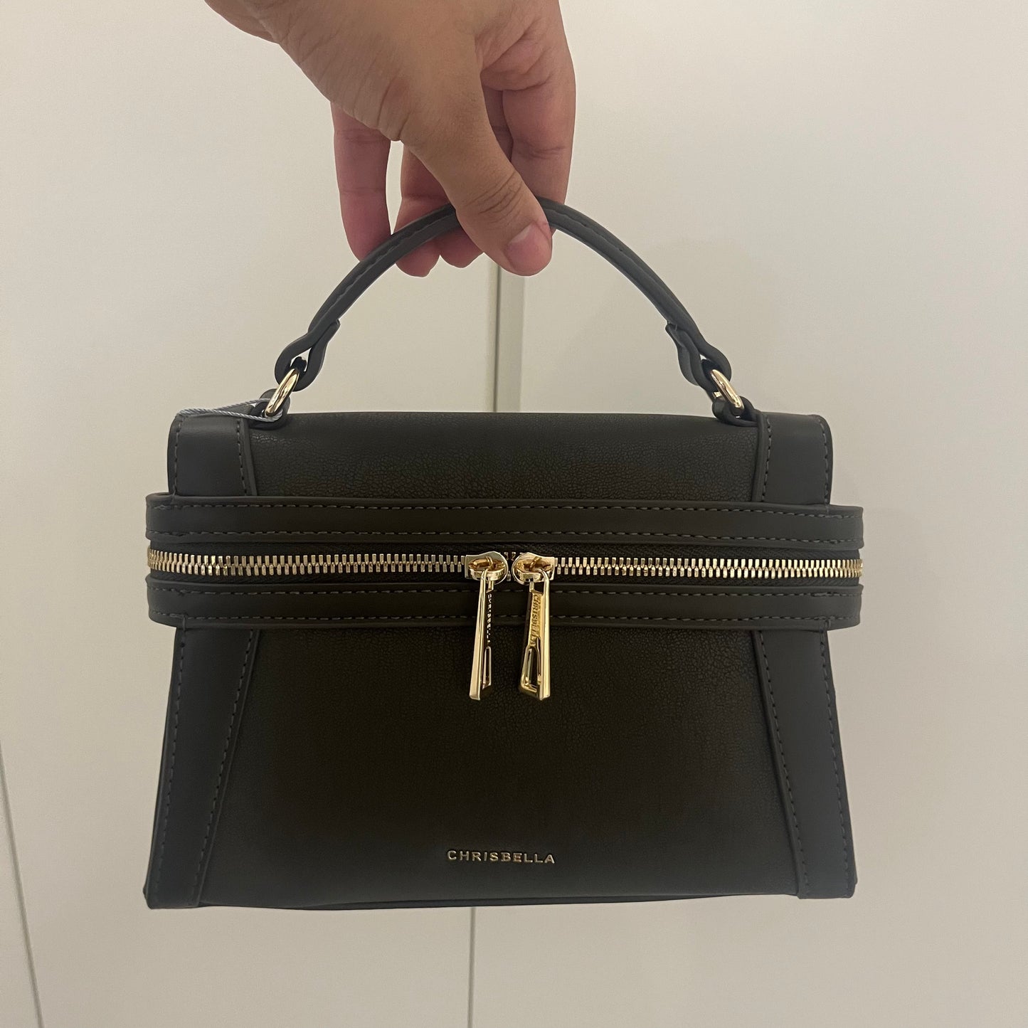 شنطة كريسبيلا لون أخضر جيشي غامق Chrisbella green bag