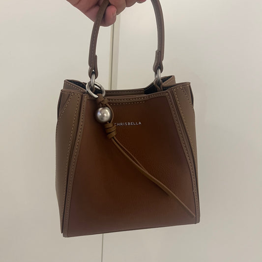 شنطة كريسبيلا حجم صغير بني  Chrisbella small brown hand bag