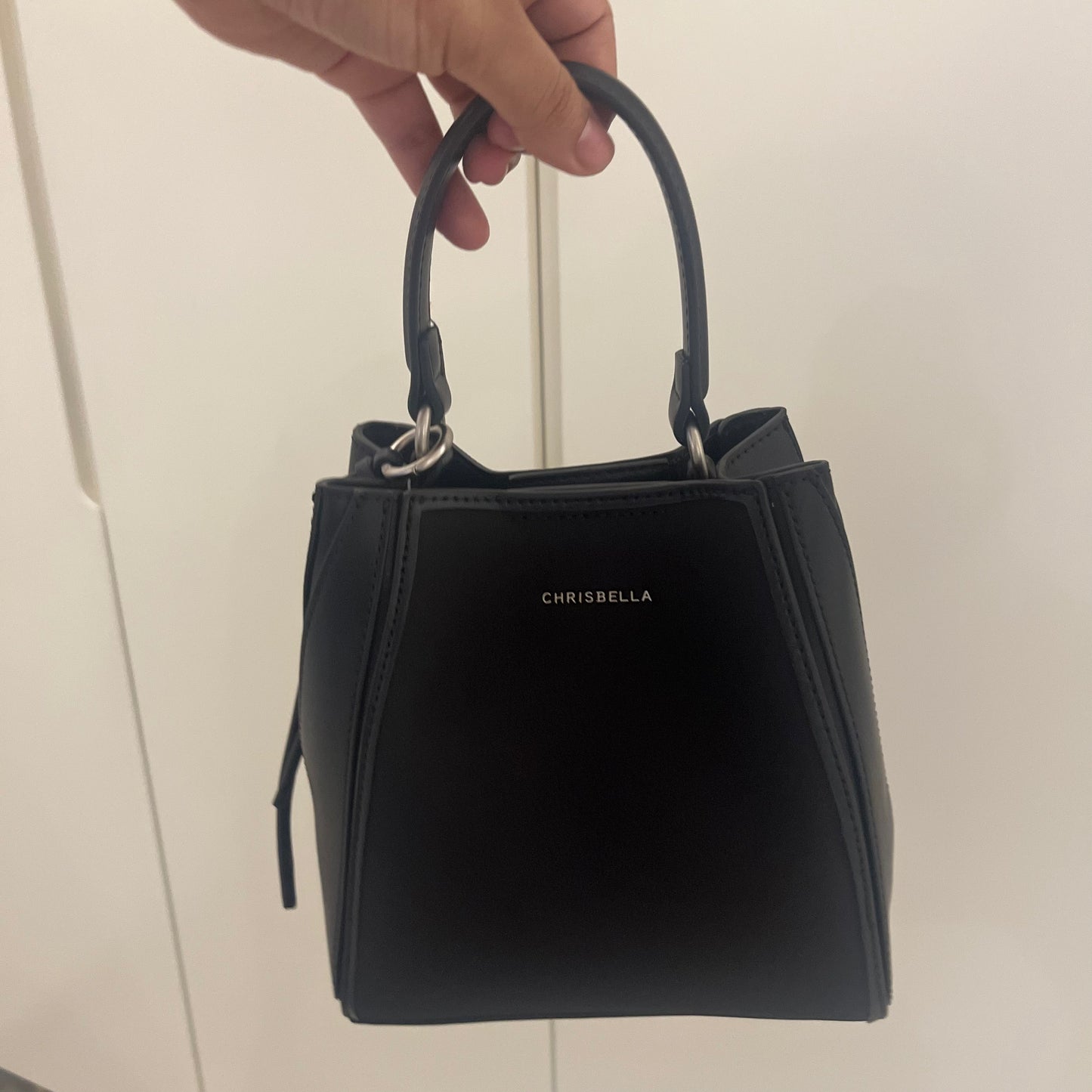 شنطة كريسبيلا حجم صغير أسود Chrisbella small black hand bag