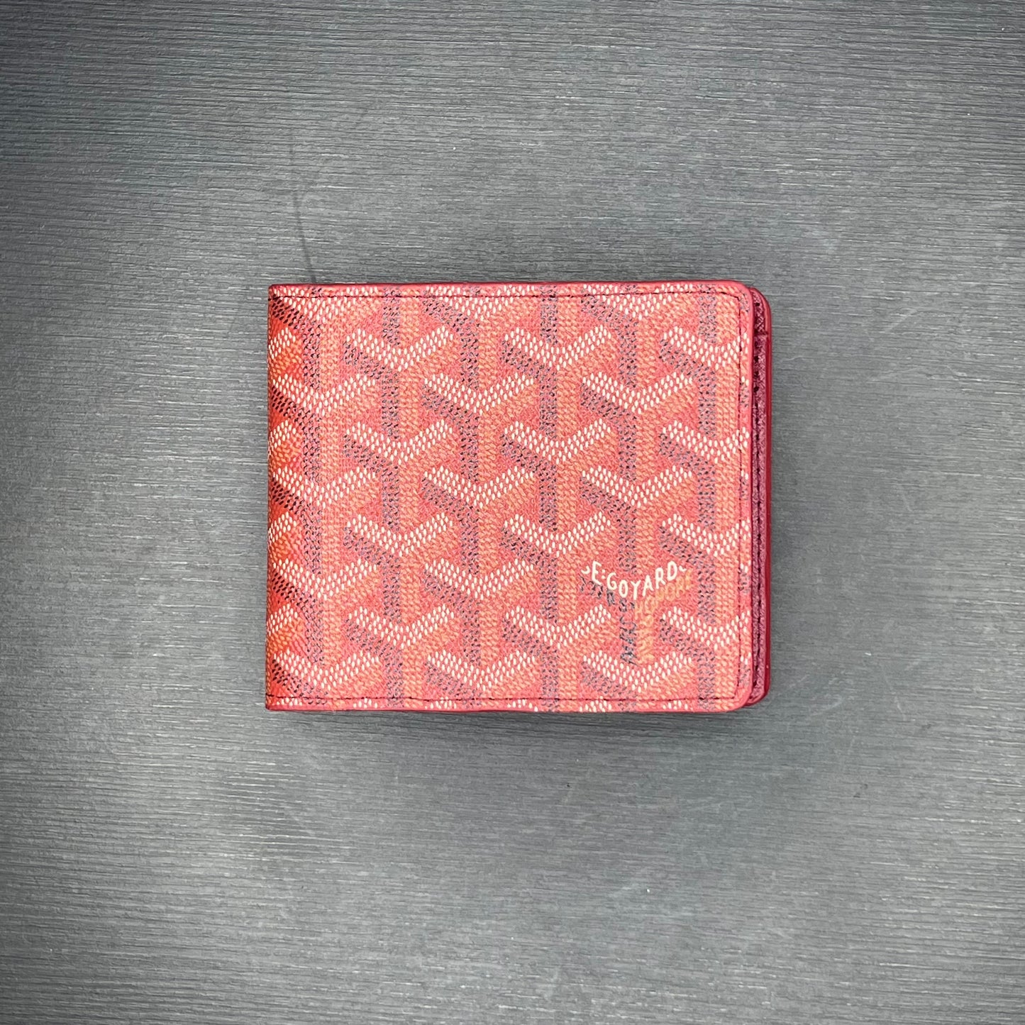 محفظة جلد رجالية بلون قرمزي Red maroon Men’s leather wallet
