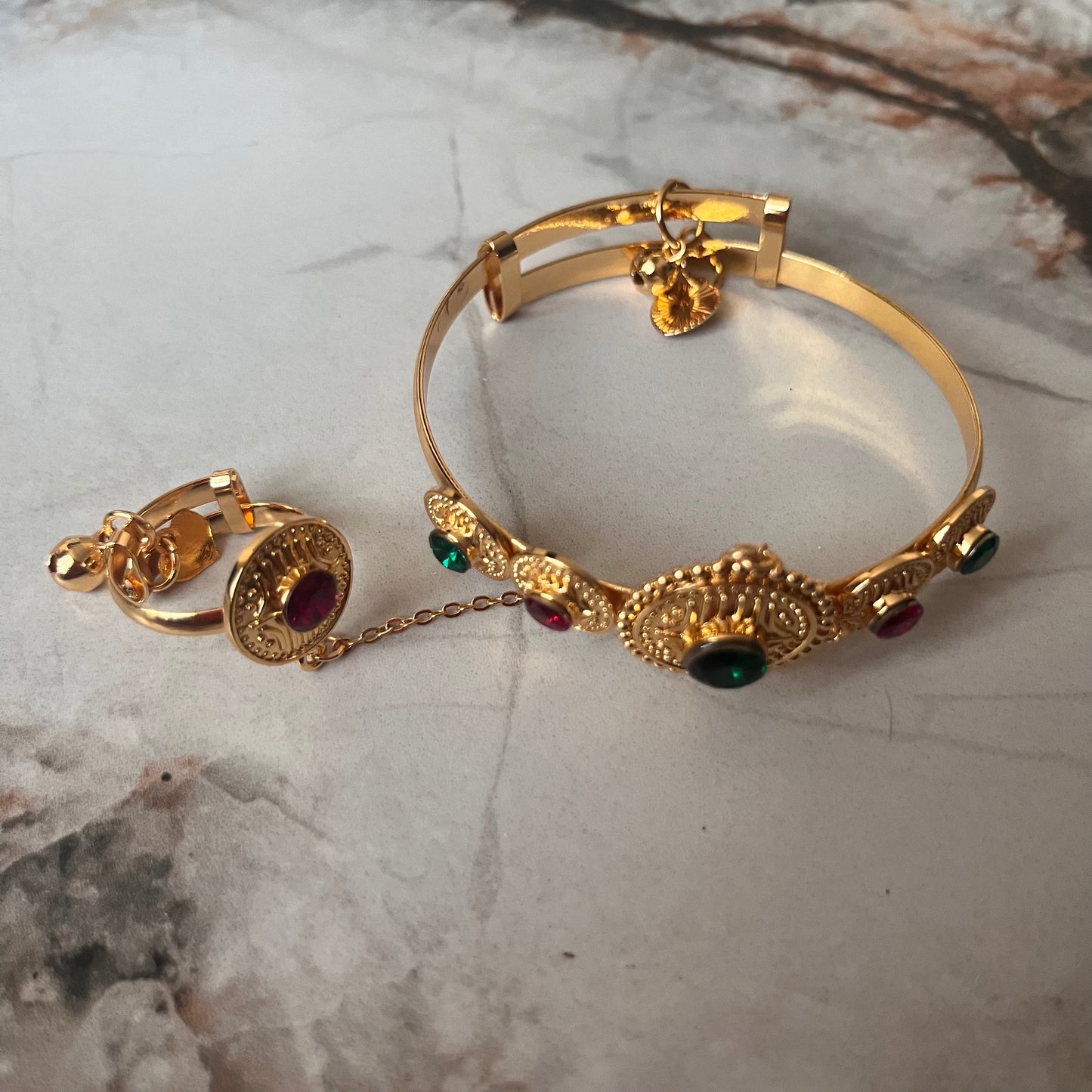 طقم بنجري أنيق ، قطعتين سوار وخاتم مطلي Elegant women's set bracelet and ring