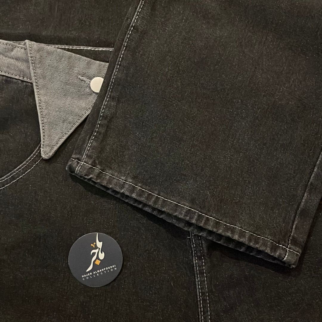 Black Solid color wide leg jeans بنطلون جينز أسود بساق واسع موحد اللون
