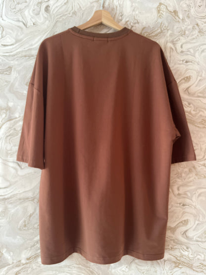 قميص اوفر سايز شتوي داون شولدر بني رجالي Men's Oversized boxy Drop Shoulder Brown T-shirt