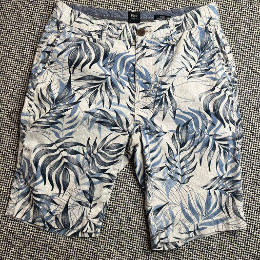 شورت جينز رجالي بنمط أوراق بقصة ضيقة Men's leaf print Denim shorts Slim Fit