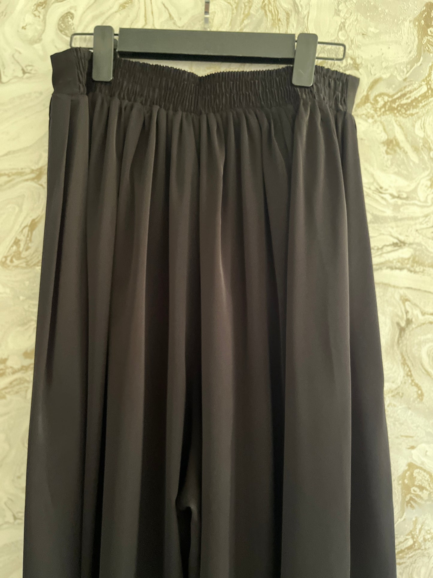 بنطلون  أسود واسع  جداً Very Wide Leg Black Trousers polyester