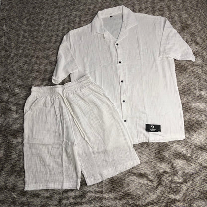 طقم تيشرت وشورت أبيض رجالي اوفر سايز Over Sized white Men’s T-Shirt and Shorts Set