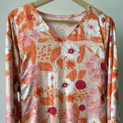Floral stone beaded satin orange maxi dress , Jalabiya  جلابية حرير برتقالي بفصوص بربطات جانبية