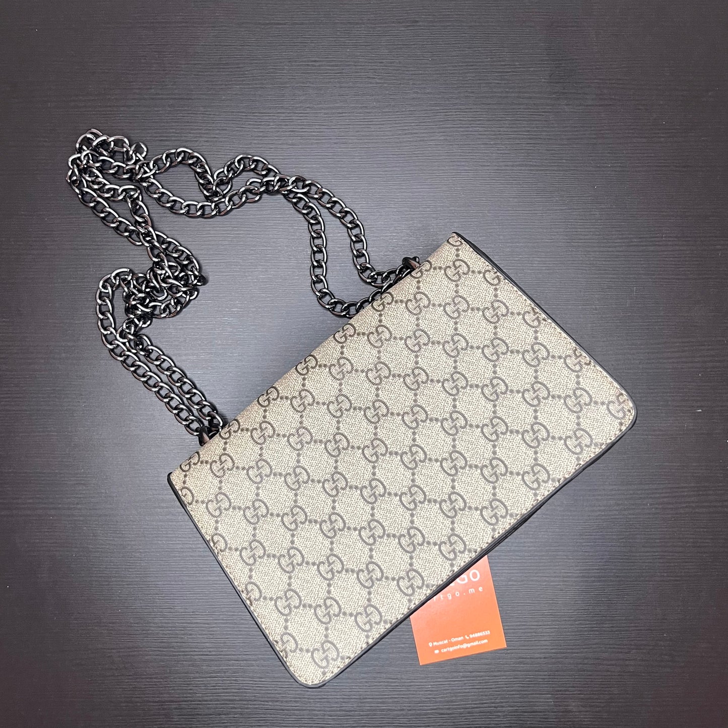 شنطة كتف بلون بأخضر ونمط GG صغيرة Small GG pattern green shoulder bag