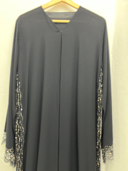 عباية دانتيل وفصوص BLACK DANTIL ABAYA